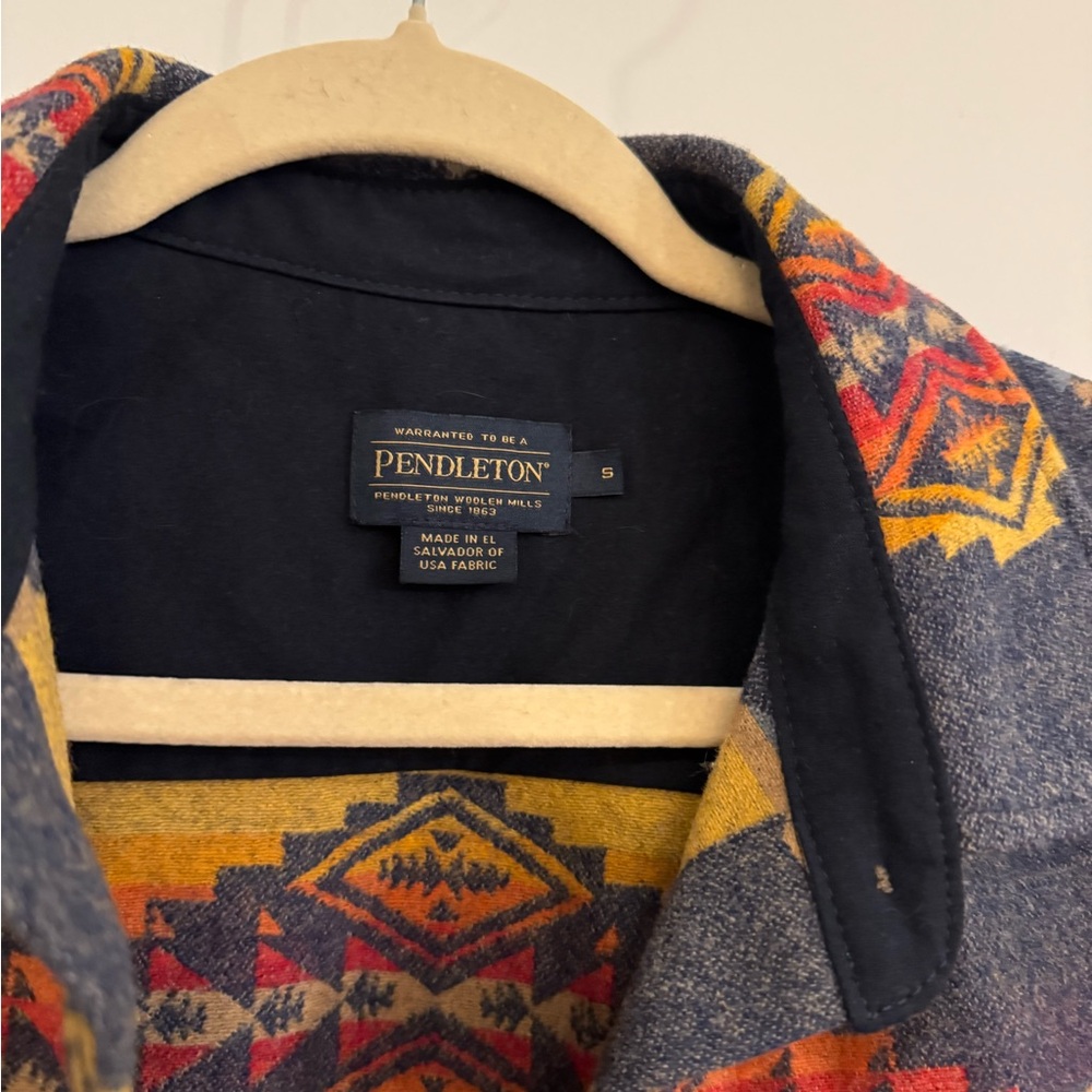 Pendleton Aztec Pattern Wool Jacket - Picture 2 of 2